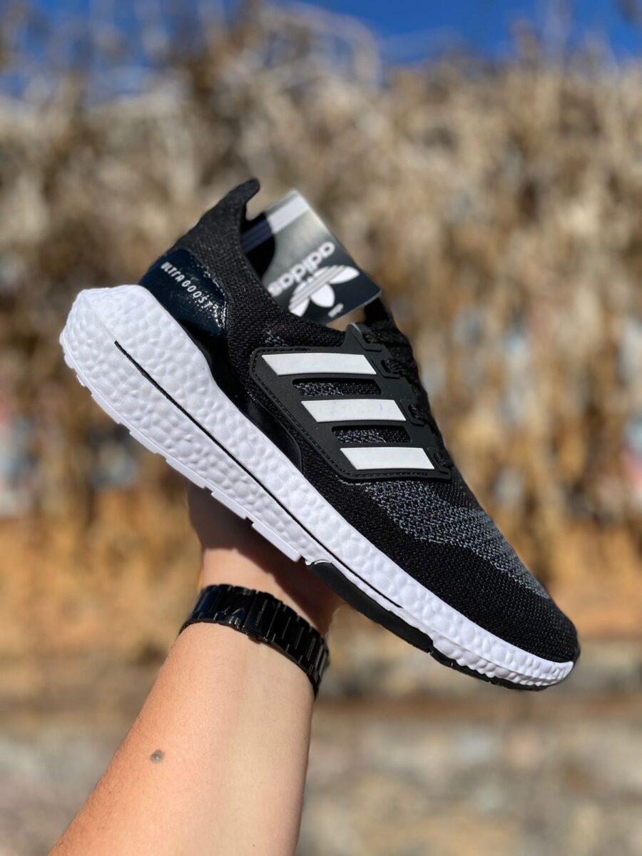 Tênis Ultraboost 21 Masculino Adidas Preto/Branco
